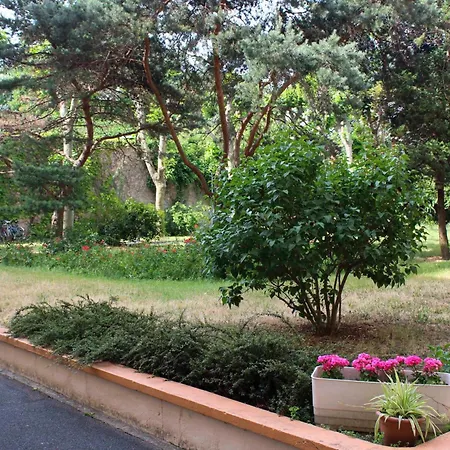 With Balcony & View *